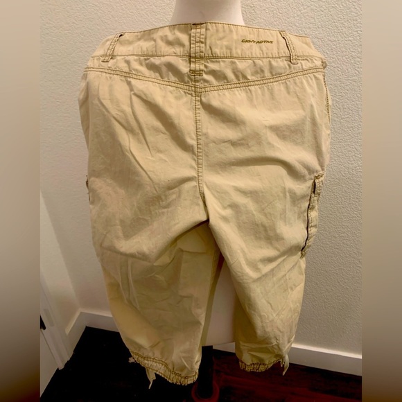 DKNY Active Capri Pants - Picture 2 of 5